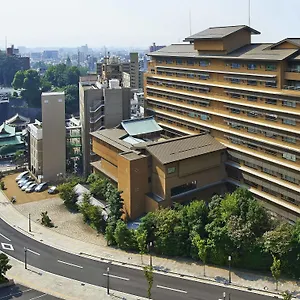 https://yamatoya-honten.hotelsinhiroshima.com